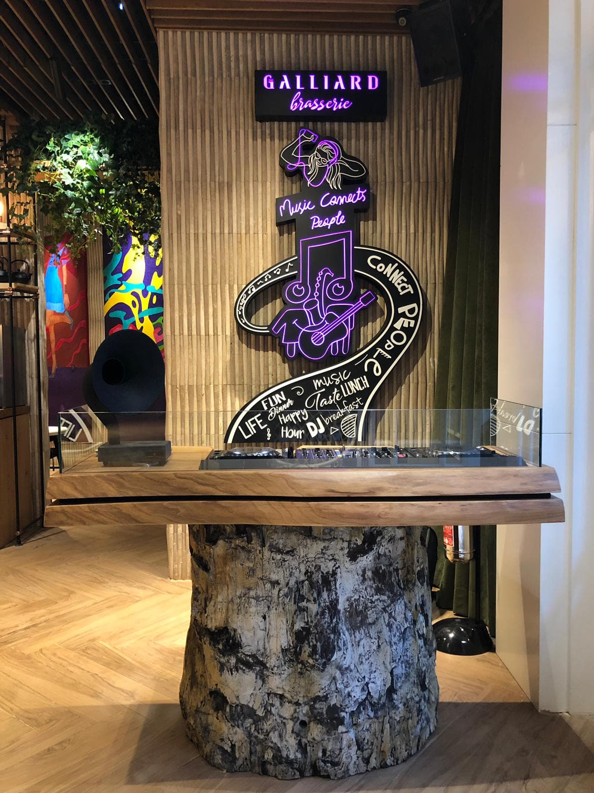 Galliard Brasserie - Completed Project